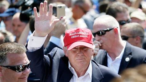 Front Runners Clinton Trump Descend On Iowa State Fair