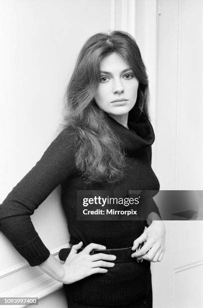 Jacqueline Bisset 1970 Photos And Premium High Res Pictures Getty Images