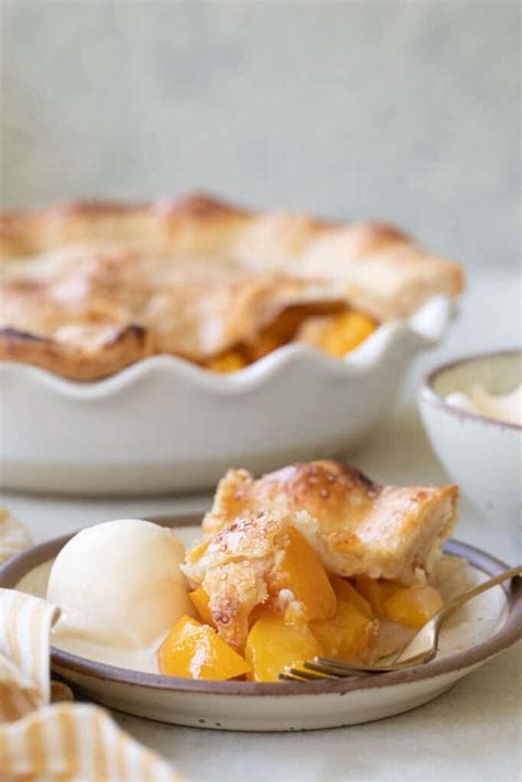 Canned Peach Pie Recipe Sugar And Charm