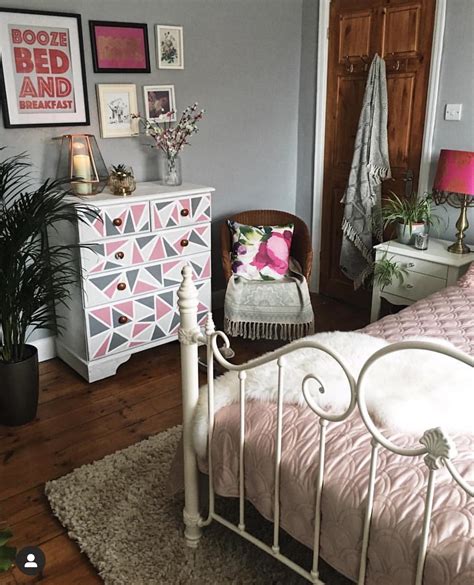 Updating Our Bedroom With Valspar Pink Paint Melanie Jade Design