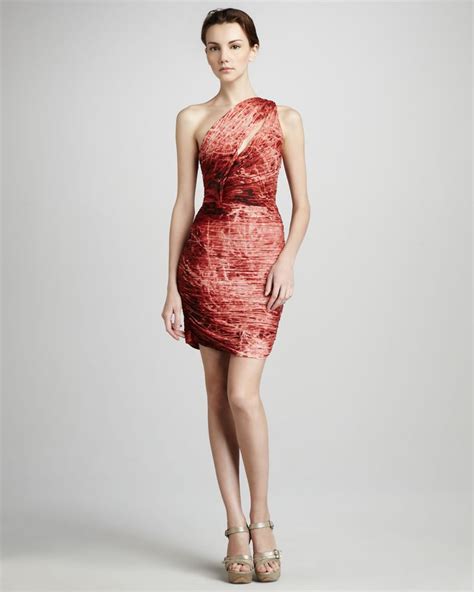 Halston Heritage Pleated Printed Dress In Red Pomegranate Lyst