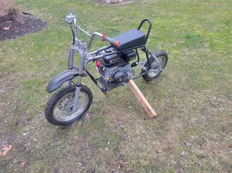 This is what happens when a mini bike meets a pitbike : r/minibikes