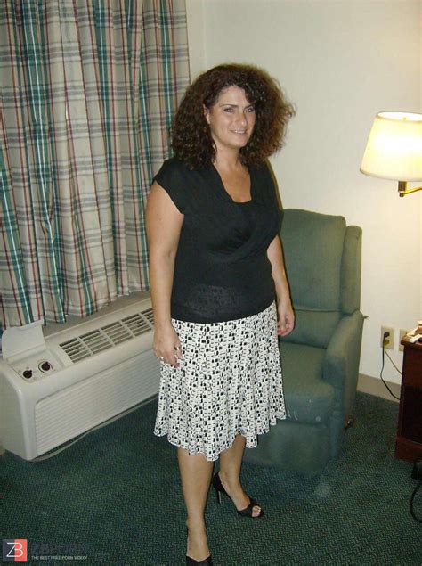 Une Bonne Femme Suceuse ZB Porn