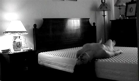 Naked Ana Falé in Torpor