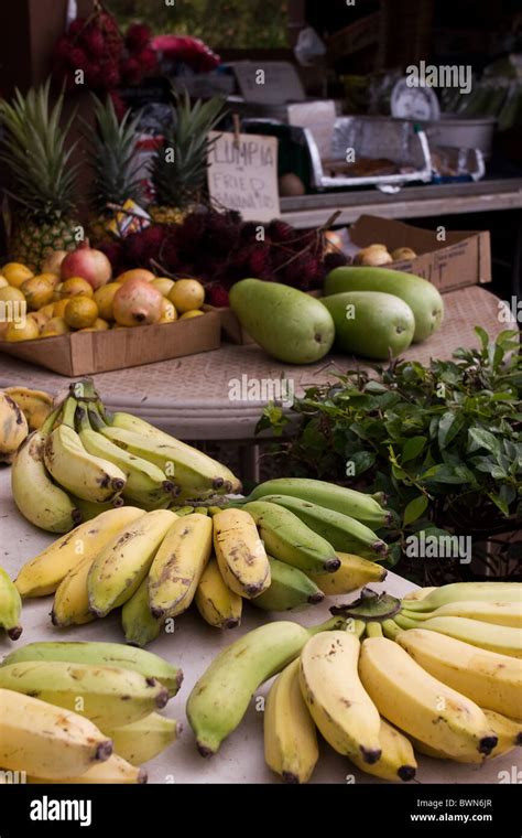 Hawaii Fruit Stand Hi Res Stock Photography And Images Alamy