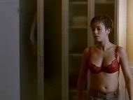 Naked Muriel Baumeister in Gefühle im Sturm