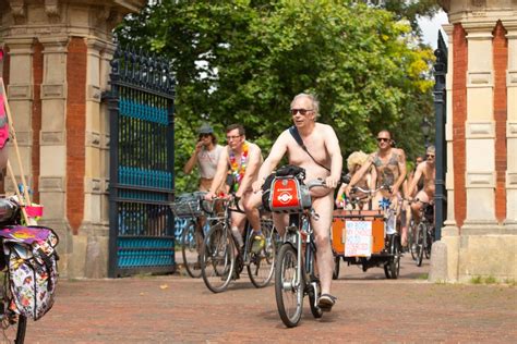 World Naked Bike Ride 2021 Hundreds Take Part In Nude Cycling Protest