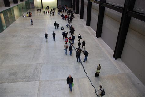 Doris Salcedos Shibboleth A Giant Crack In Tate Modern