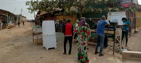 Voters Decry Late Arrival Of Inec Officials Businessday Ng