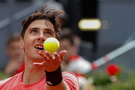 Alcaraz Reaparece A Lo Campeón Arrasando En El Mutua Madrid Open