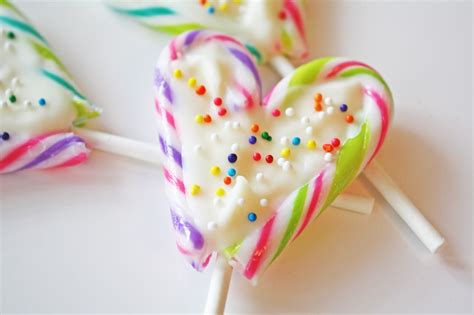 Candy Cane Lollipops | Catch My Party