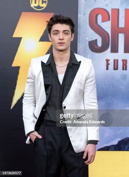 Asher Angel Photos And Premium High Res Pictures Getty Images