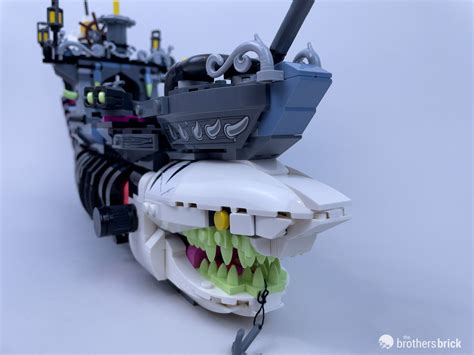 LEGO Dreamzzz 71469 Nightmare Shark Ship TBB Review DG3G8 25 The