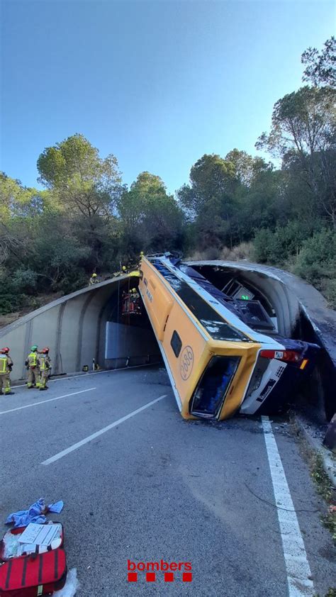 As Han Evacuado En Sentido Contrario A Los Coches Atrapados Por El