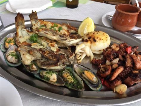 parrillada de pescado Restaurante Gran Bahía