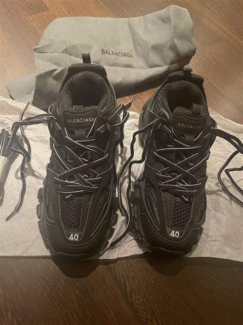 Balenciaga Track 1 : r/LegitCheck