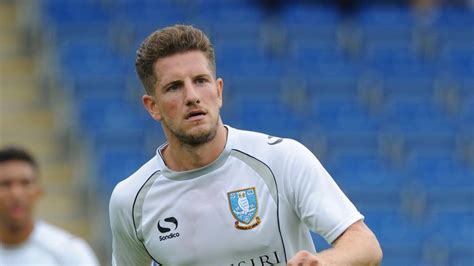 Sam Hutchinson Signs New Sheffield Wednesday Deal Football News Sky