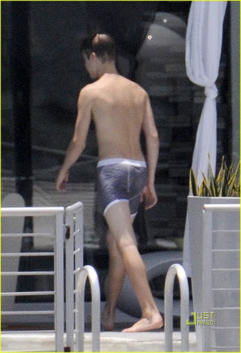 Justin Bieber Shirtless Time In Miami Photo Justin Bieber