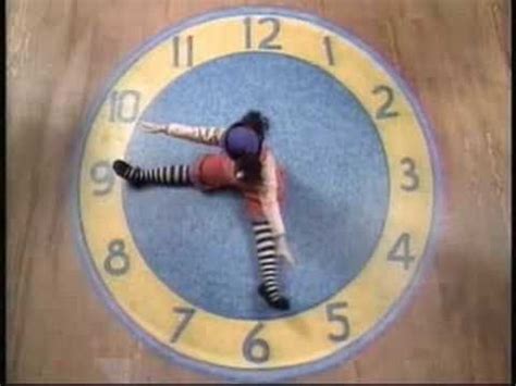 The Big Comfy Couch - Clock Rug Stretch 2 | The big comfy couch, Big ...