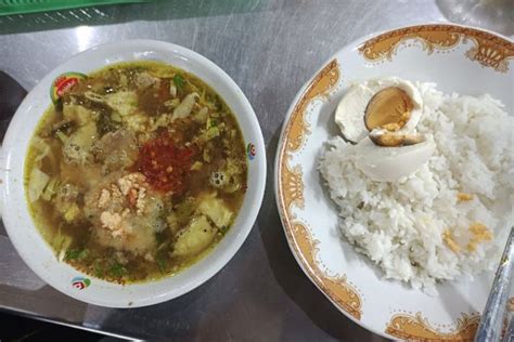 Banyuwangi Surganya Kuliner Inilah Warung Soto Terenak Dan Legendaris