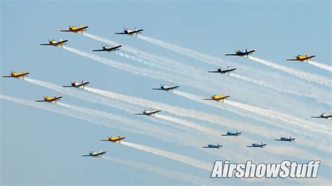 Mass Warbird Formations Eaa Airventure Oshkosh 2021 Youtube