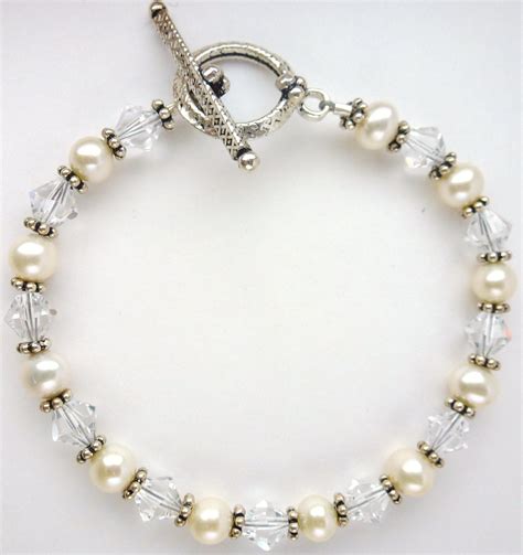 Freshwater Pearl And Swarovski Crystal Bracelet