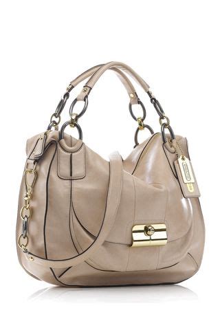 Fantasía en Nude Vogue