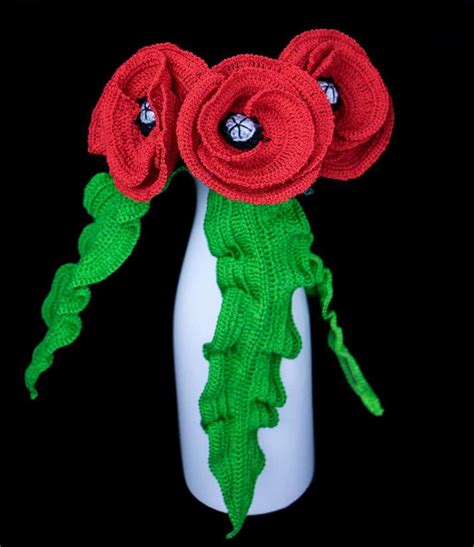 Poppy Crochet Pattern | Lyns Crafts