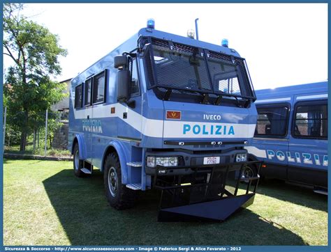 Iveco Eurocargo Ml E X Polizia F Album Foto