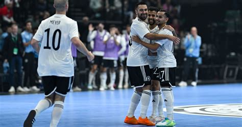 Gegen T Rkei Futsal Nationalteam Gewinnt Zum Saisonauftakt