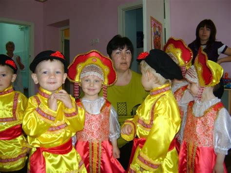 «Костюмы на выпускной бал». Мое творчество (14 фото). Воспитателям ...
