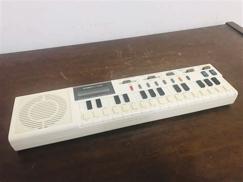 Vintage Casio Vl 1 Vl Tone Mini Keyboard Hobbies And Toys Music And Media Musical Instruments On