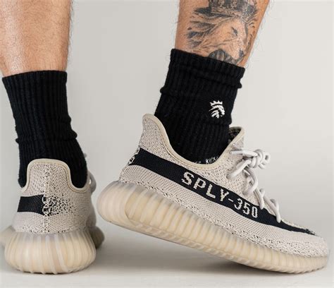 adidas Yeezy Boost 350 V2 Slate HP7870 Release Date | SBD