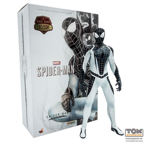 Hot Toys Marvel's Spider-Man - Spider-Man (Negative Suit) VGM36 - Toys ...