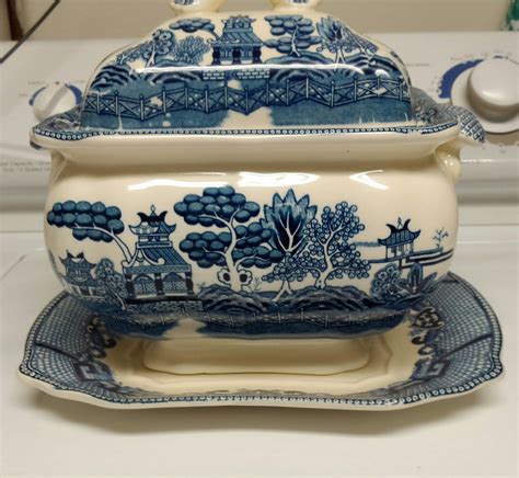 Antique Soup Tureen With Plate... | InstAppraisal