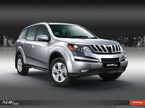 AUTOVELOs: Mahindra XUV 500 Price in INDIA 2012