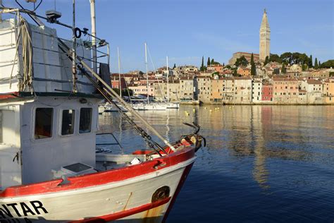 Rovinj Harbour 1 Rovinj Pictures Croatia In Global Geography