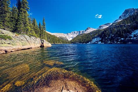 Lago verna montañas rocosas colorado ee uu Foto Premium