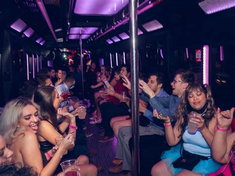 Visit the Top Las Vegas Nightclubs With Turnt Up Tours - GoVisit.Guide