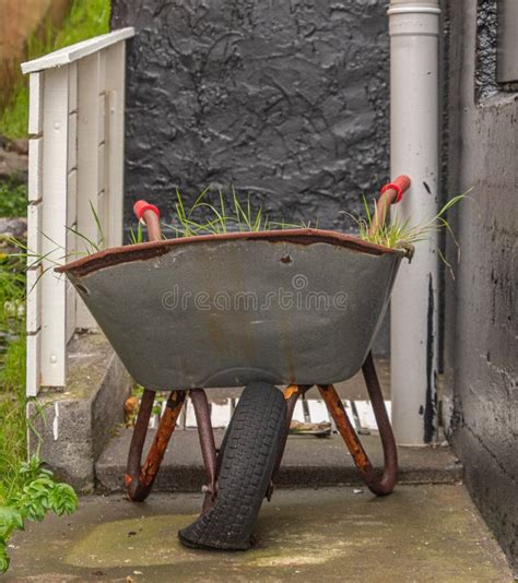 Broken Wheelbarrow Stock Image Image Of Wheelbarrow 237648145