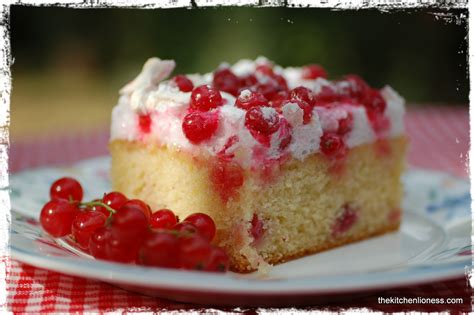 The Kitchen Lioness Cakes And Fruits Part Ii Red Currant Meringue Cake