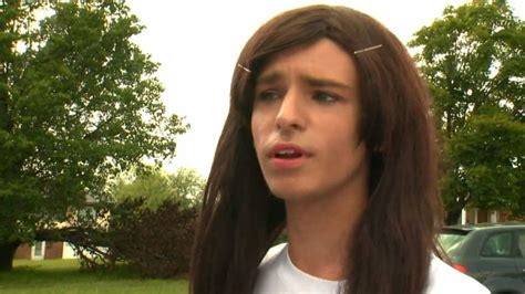 Transgender Teen In Girls Locker Room Sparks Protest Cnn