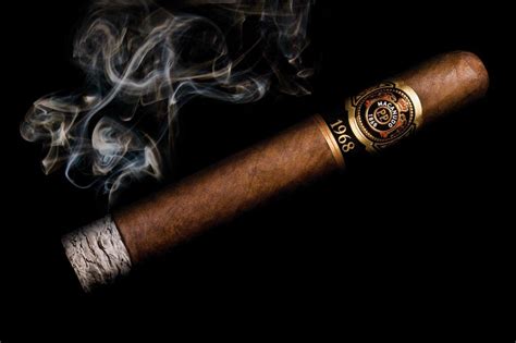 Cigar Smoking Wallpapers Top Free Cigar Smoking Backgrounds