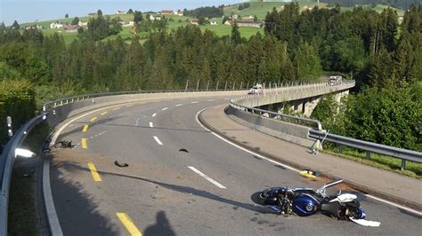 Töfffahrer nach Überholmanöver verletzt appenzell24 ch