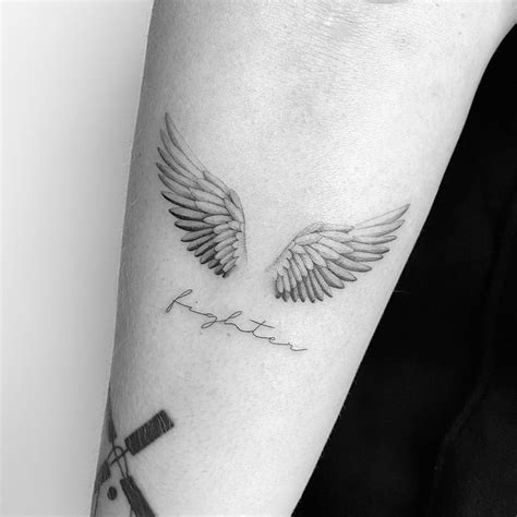 Angel Wing Tattoo Meaning & 120+ Best Angel Wings Designs For Women ...