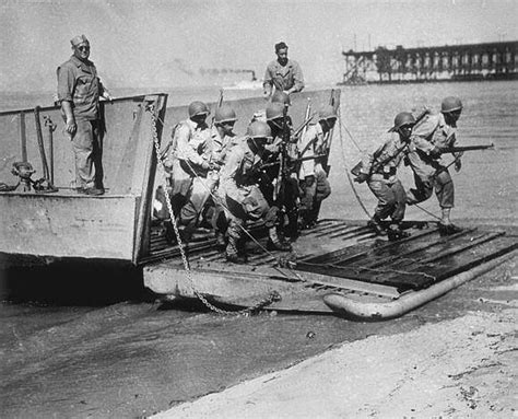 Hampton Roads Naval Museum: June 1941: The first Higgins Boats Arrive ...