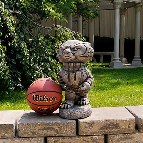 Wisconsin Badgers Mascot Statue — AllSculptures