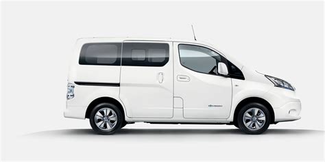 Nissan E Nv Combi Seater Electric Car People Carrier Nissan