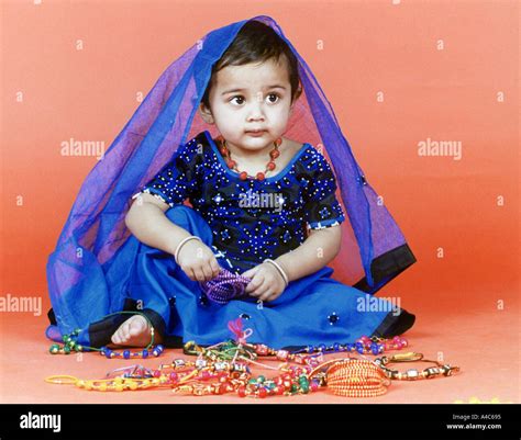 Traditional Indian Baby Girl Images - Baby Viewer