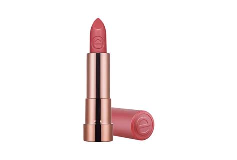 Помада для губ Essence hydrating nude lipstick купить с доставкой по выгодным ценам в интернет